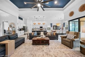 16213 Camden Lakes Circle, Naples, FL 34110 - MLS#226020741