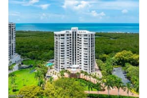 6075 Pelican Bay Blvd 506, Naples 6075 Pelican Bay Blvd 506, Naples