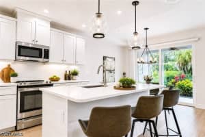 2620 Seychelles Circle, Naples, FL 34112 - MLS#226020771