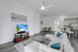 1277 RIALTO Way, Naples, FL 34114 - MLS#226020774