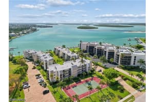 931 Collier Court, Marco Island, FL 34145 - MLS#226020777