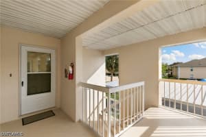 685 Squire Circle, Naples, FL 34104 - MLS#226020848