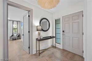 392 7th Avenue, Naples, FL 34102 - MLS#226020882