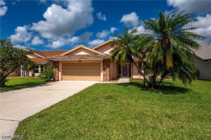 441 Countryside Drive, Naples, FL 34104 - MLS#226020891
