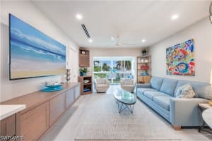 1021 3rd Street, Naples, FL 34102 - MLS#226020925