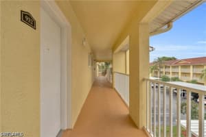 8271 Key Royal Circle, Naples, FL 34119 - MLS#226021000