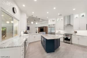 571 Neapolitan Lane, Naples, FL 34103 - MLS#226021040