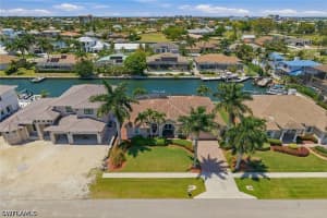 1036 Admiralty Court, Marco Island, FL 34145 - MLS#226021051