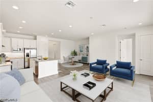 2924 Bloomfield Way, NAPLES, FL 34112 - MLS#226021058