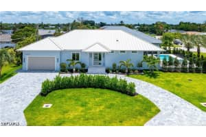 10702 6th Street, Naples, FL 34108 - MLS#226021068