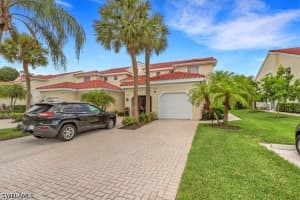 890 Eastham Way, Naples, FL 34104 - MLS#226021071