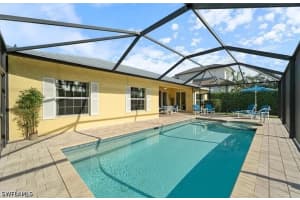 732 7th Ave N, Naples