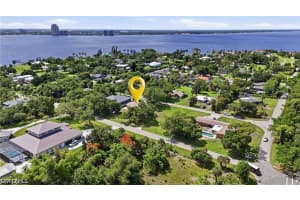 55 Aqua Lane, North Fort Myers, FL 33903 - MLS#226021106