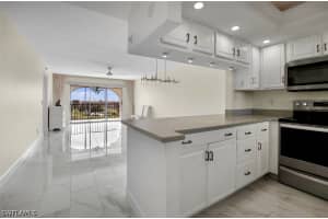 37 High Point Circle, Naples, FL 34103 - MLS#226021109