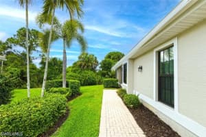 7685 Meadow Lakes Drive, Naples, FL 34104 - MLS#226021112