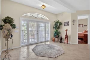 27041 Flamingo Drive, Bonita Springs, FL 34135 - MLS#226021132