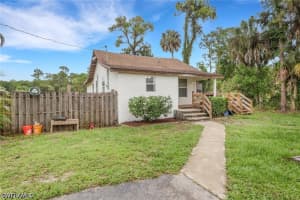 341 Golden Gate Boulevard, Naples, FL 34120 - MLS#226021142