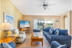 6894 Sterling Greens Court, Naples, FL 34104 - MLS#226021144