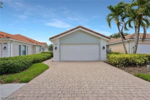 5386 Guadeloupe Way, Naples, FL 34119 - MLS#226021181