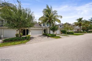 6981 Avalon Circle, Naples, FL 34112 - MLS#226021230