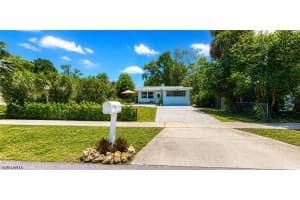 3949 Maxine St, Fort Myers 3949 Maxine St, Fort Myers