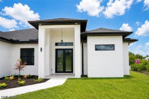 2710 58TH ST W, Lehigh Acres, FL 33971 - MLS#226021281