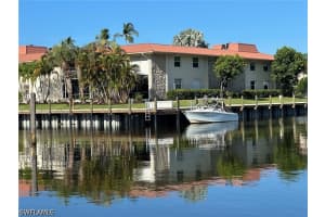 1200 Cherrystone Court, Naples, FL 34102 - MLS#226021302