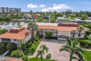 1200 Cherrystone Court, Naples, FL 34102 - MLS#226021302