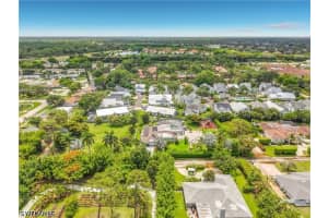 2280 Capri Court, Naples, FL 34105 - MLS#226021372