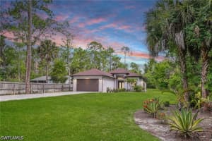 423 14th Avenue, Naples, FL 34120 - MLS#226021481