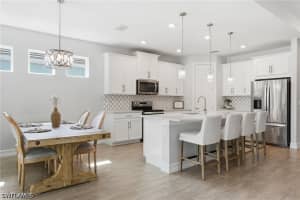 28040 Seasons Tide Avenue, Bonita Springs, FL 34135 - MLS#226021517