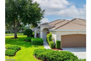 1817 Avian Court, Naples, FL 34119 - MLS#226021541