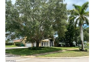 2312 Kings Lake Boulevard, Naples, FL 34112 - MLS#226021590