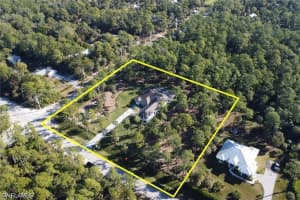 1618 19th Street, Naples, FL 34117 - MLS#226021596