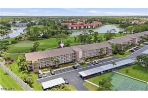 7360 Glenmoor Lane, Naples, FL 34104 - MLS#226021609