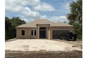 208 45Th Avenue, Naples, FL 34120 - MLS#226021652
