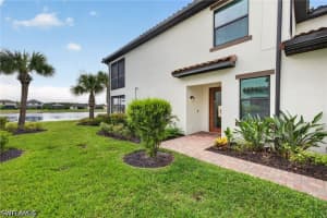 12020 Hawthorn Lake Drive, Fort Myers, FL 33913 - MLS#226021705
