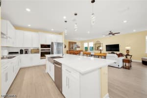 2078 Grove Drive, Naples, FL 34120 - MLS#226021711