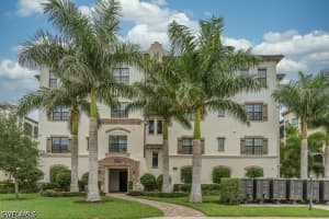 16375 Viansa Way, Naples, FL 34110 - MLS#226021741