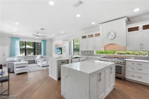 4021 Thistle Creek Court, Naples, FL 34119 - MLS#226021762