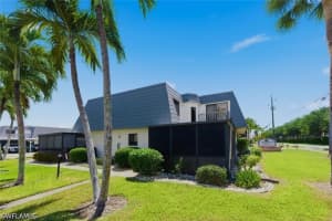 16001 Amberwood Lake Court, Fort Myers, FL 33908 - MLS#226021770