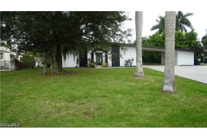 544 Bayside Drive, Fort Myers, FL 33919 - MLS#226021775