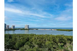 5555 Heron Point Drive, Naples, FL 34108 - MLS#226021783