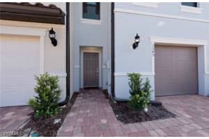 1552 Lake Jessup Circle, Cape Coral, FL 33909 - MLS#226021818