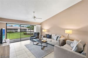 236 Pebble Beach Circle, Naples, FL 34113 - MLS#226021824