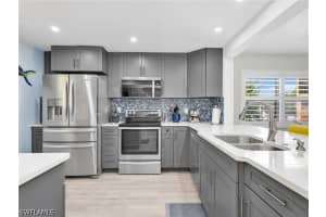 1112 48th Terrace, Cape Coral, FL 33914 - MLS#226021876
