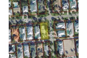 496 13th Ave S Naples, FL 34102 Sold 06/03/26