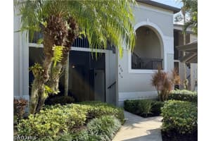 8600 Naples Heritage Drive, Naples, FL 34112 - MLS#226021928