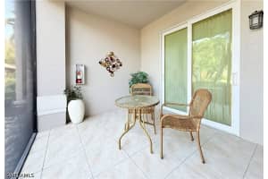 8600 Naples Heritage Drive, Naples, FL 34112 - MLS#226021928