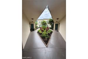 1730 Bald Eagle Drive, Naples, FL 34105 - MLS#226021980